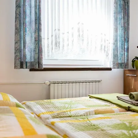 Apartmaji Gros Apartment